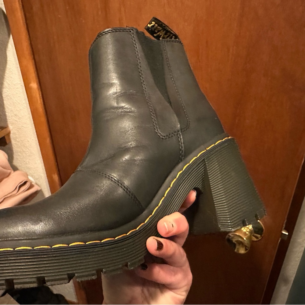 Dr. Martens Spence Boots - Picture 4 of 6